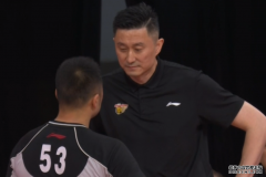 加时13-8！CBA险爆大冷：队长遭驱逐，广东
