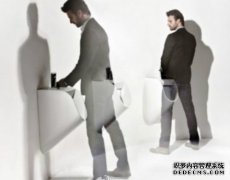 男人在小便时，一定要做这个动作！