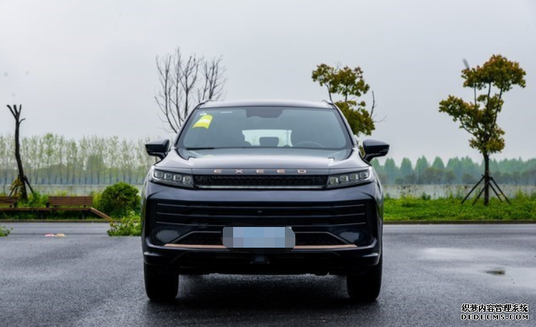 宏光MINIEV敞篷版、红旗S9上海车展亮相；小鹏P5亮相；极星将上市