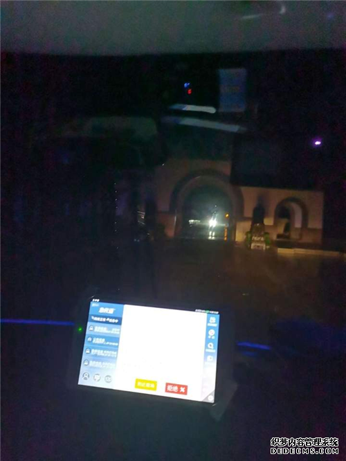 虽然台风在此登陆，普陀山唯一的医院仍坚持正
