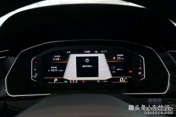 20多万其实可以买进口帕萨特，不仅配置高品质好，关键更实用