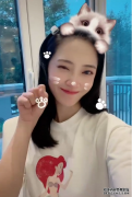 聂远娇妻晒豪宅生活，带女儿出镜颜值惊