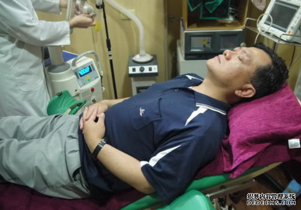 医生提醒：一旦身上有这些症状，多半是肝硬化，为了健康，抓紧查