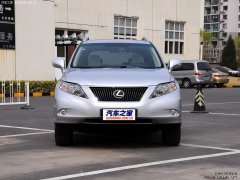不到二十万的雷克萨斯中型SUV？
