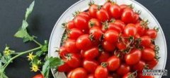 女性推荐常吃3种养生食物，美容养颜，延