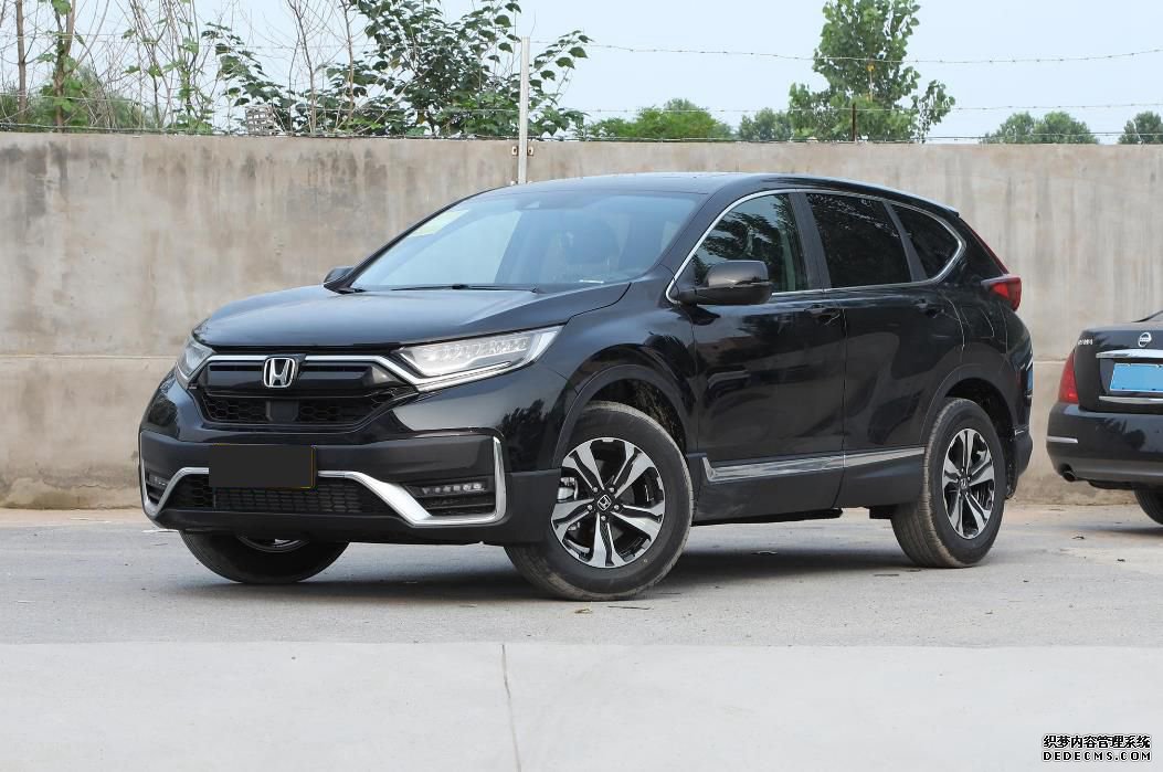 花20左右万买SUV，建议选四驱车型，这三款不但耐用，自驾游也行