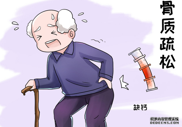 花生是骨质疏松的发物？建议：想要养骨，尽量少碰这“2绿”