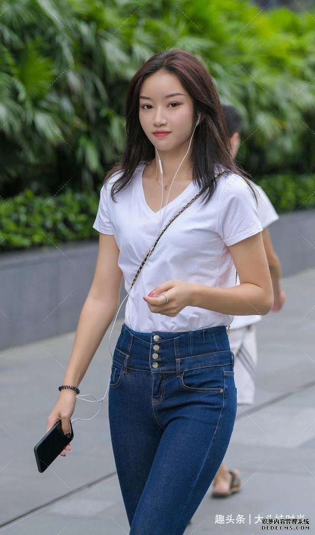 babab2b1d973494984d9fd69ede25bb5.jpg