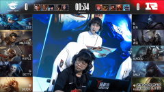 LOL-LPL：Xiaohu薇古丝愁煞进场恐惧三人