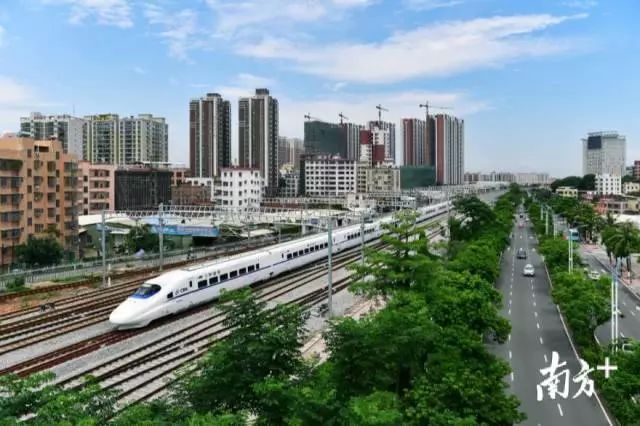 女教师写下“绝笔信”：我和丈夫准备离开这个