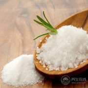 血管堵的人，这4种食物要少碰！